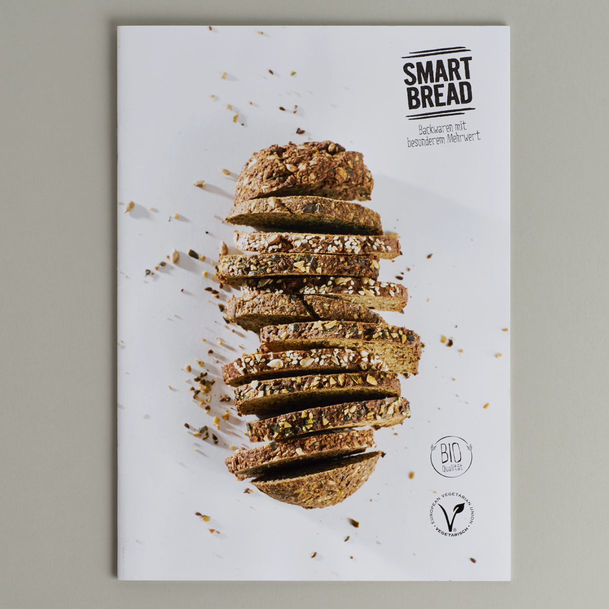 Markenstolz // Smart Bread Brandstory CD Printdesign Packaging